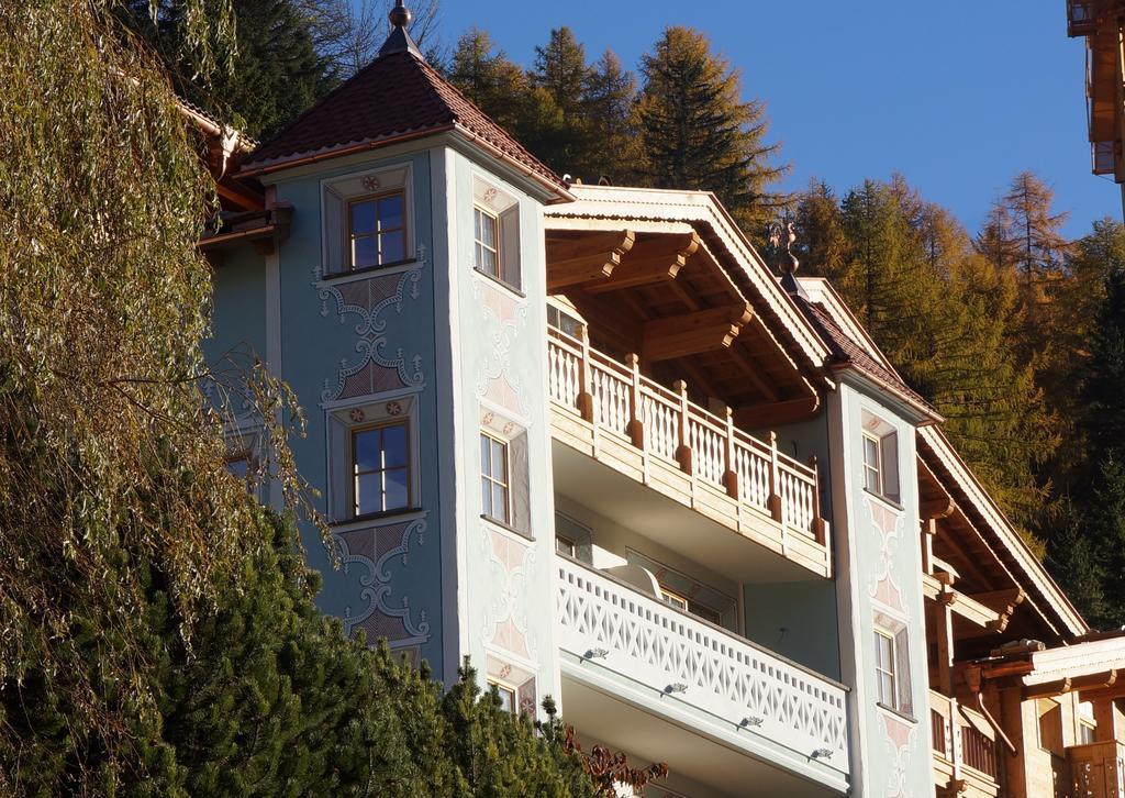 Dorfhotel Beludei Santa Cristina Val Gardena Екстер'єр фото