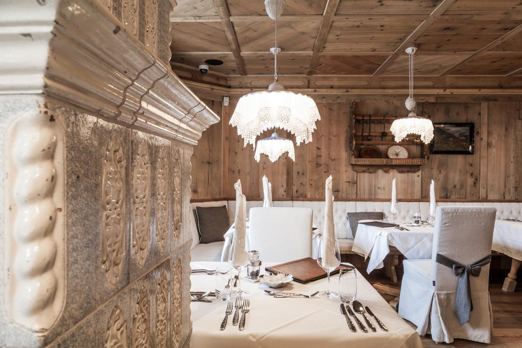 Dorfhotel Beludei Santa Cristina Val Gardena Екстер'єр фото